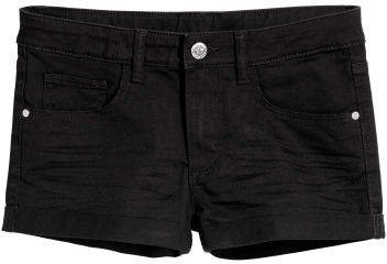 Generous Fit Twill Shorts - Black