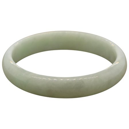 Classic Natural Green Jadeite Jade Bangle Bracelet