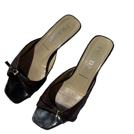 vintage brown prada kitten heels size: 37 leather,... - Depop