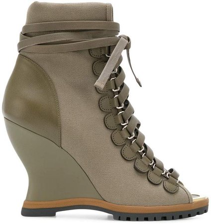 River wedge boots