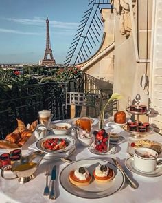 Paris, France <3 | Parisian, Travel aesthetic