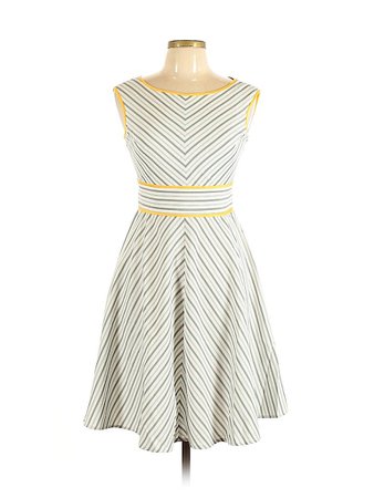 London Style 100% Polyester Chevron-herringbone White Gray Casual Dress Size 6 - 68% off | thredUP