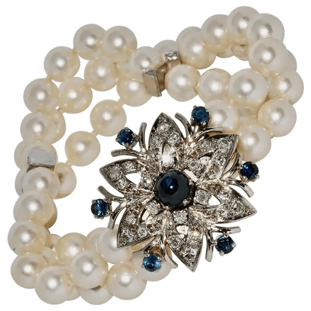 1970 Pearl Bracelet with Large White Gold Clasp, Set with Sapphires and Diamonds