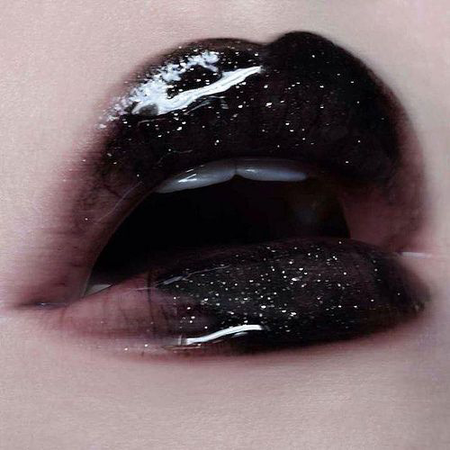 Black lip