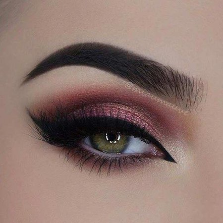 Pink Eye Makeup w/ Eyeliner