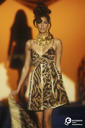 Atelier Versace Spring 1992 Couture