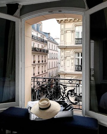 parisian hotel room