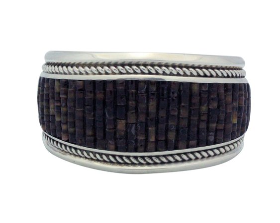 Dan Jackson Navajo Handmade Silver Olive Shell Heishe Bracelet