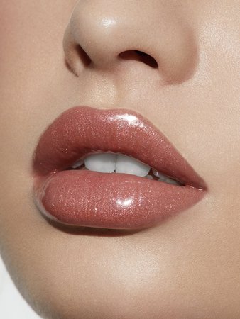 My Moon & Stars | High Gloss | Kylie Cosmetics by Kylie Jenner