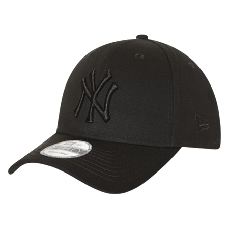New York Yankees Black 9FORTY Snapback Cap