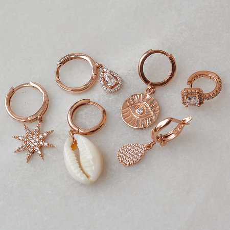 Thegrecian on Instagram: “It's ok to be a little obsessed with jewelry 🌟 #thegrecian #jewelrygram #kosmimata #sterlingsilver #greekjewelry #greekbrand #rosegold…”