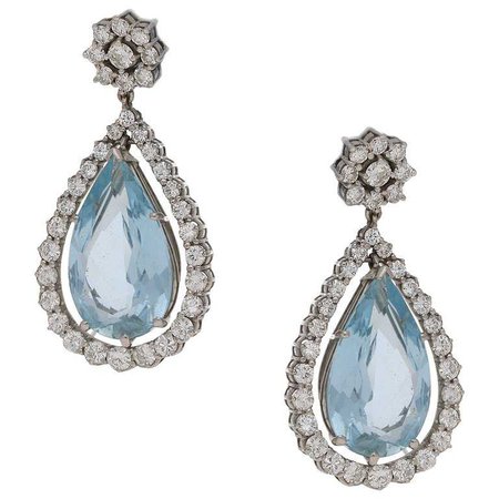 18 Karat Gold Aquamarine Diamond Drop Earrings For Sale at 1stdibs