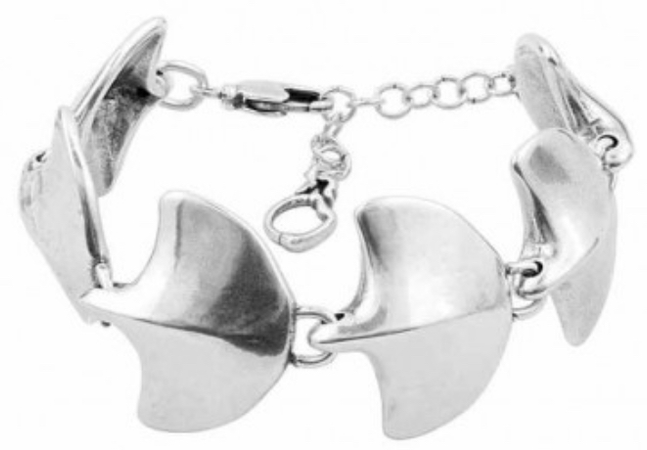 shark tooth chain bracelet
