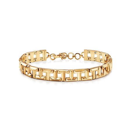 Tiffany T True necklace in 18k gold. | Tiffany & Co.