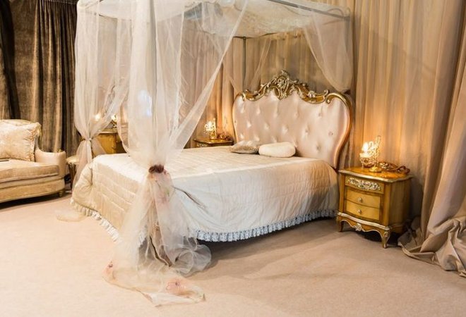Gold and White Canopy Bed 1