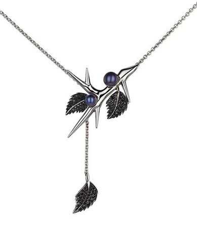 blackthorn silver necklace