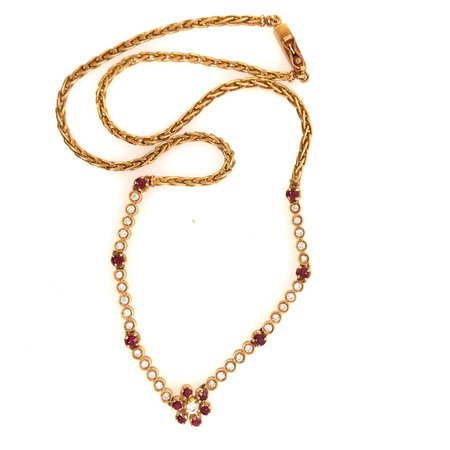 18 Karat Vintage Gucci Ruby and Diamond Necklace Yellow Gold For Sale at 1stDibs | 18 karat gold weight, vintage 18k gold necklace