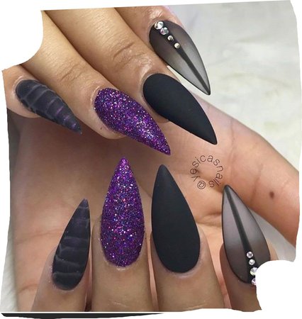 purple and black nails