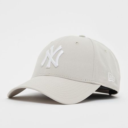 New Era 9Forty Repreve MLB New York Yankees stn/whi Baseball Caps bei SNIPES bestellen