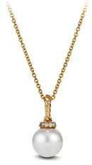 Solari Pendant Necklace with Pearls and Diamonds in 18K Gold