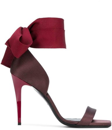 ankle bow sandals