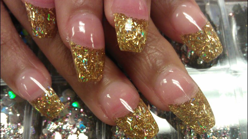 gold glitter acrylic nails - Yahoo Image Search Results