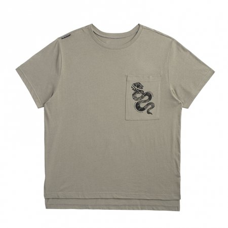 GREEN POCKET TOUR TEE WITH SNAKE DESIGN | Taylor Swift Official Online Store