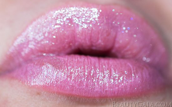 Revlon Ultra HD Lip Gloss & Lipstick Swatches & Review