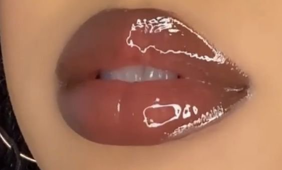 lip makeup