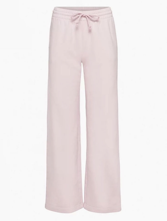 pink yoga pants