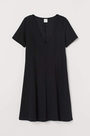 V-neck Dress - Black