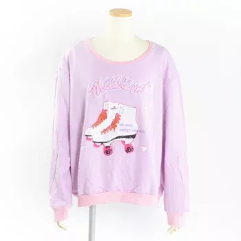 Milky Skater Sweatshirt in Lavender