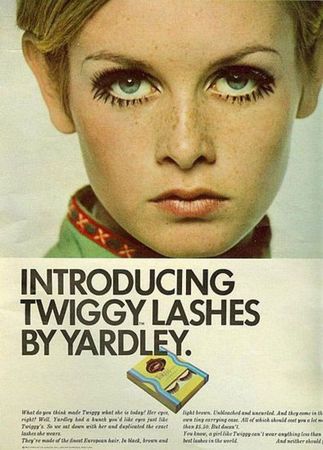 twiggy 60s magazine ad