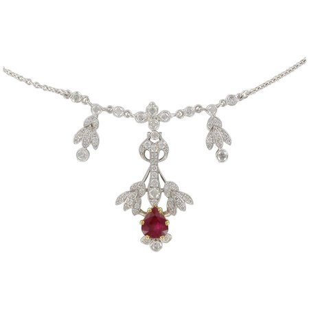 Belle Epoque Style Platinum 1.16 Carat Ruby 1.06 Carat Diamond Pendant Necklace For Sale at 1stDibs