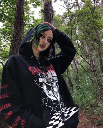 🐍⛓🍄 Steph 🍄⛓🐍 on Instagram: “Legend says if you look into the woods at night you can see a wild gothlunch taking pictures of themselves • • • Hoodie from @chxmicalover”