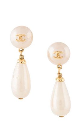 Chanel ‘93 faux pearl drop earrings