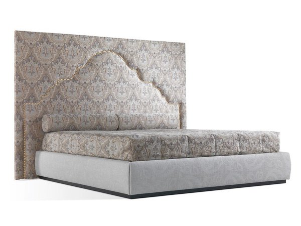 BOMBAY | Bed with high headboard By ETRO Home Interiors