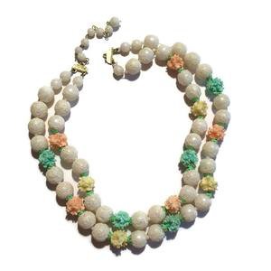 Sweetest Carved Pastel Flowers and Sugared Beads Necklace circa 1950s – Dorothea's Closet Vintage
