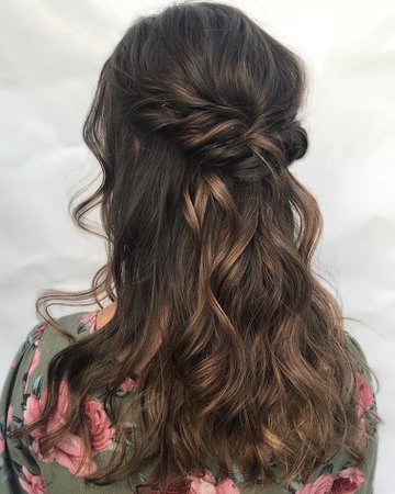 Beautiful twisted half up half down hairstyles for romantic brides