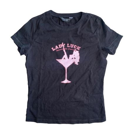 Women's Black and Pink T-shirt | Depop