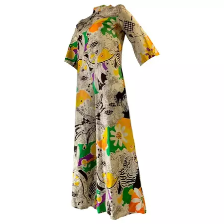 1960s I. Magnin Mod Cropped Jumpsuit in a Stylized Mod Floral Print For Sale at 1stDibs | jumpsuit mod, mod jumpsuit