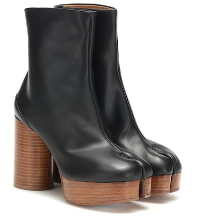 Tabi platform leather boots