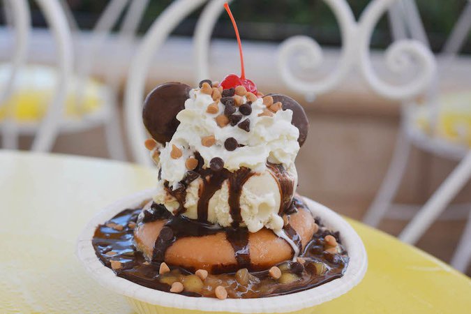 wdw plaza ice cream parlour