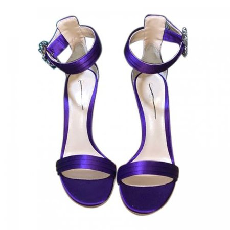 Leather heels Gianvito Rossi Purple size 9 US in Leather - 11888939