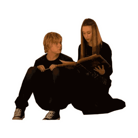 Evan Peters & Taissa Farmiga - American Horror Story: Coven - Zoe & Kyle