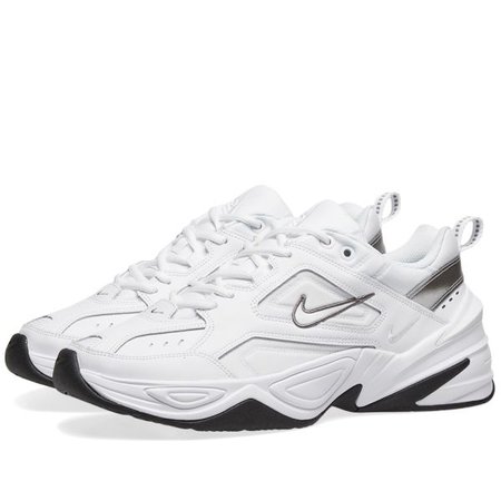 nike chunky sneakers dad shoes