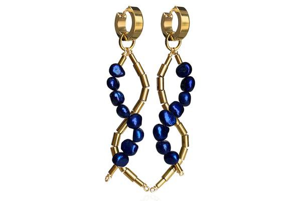 IDIS ROYAL BLUE EARRINGS WITH FRESHWATER PEARLS & STAINLESS STEEL HOOP – michellestephanie.com