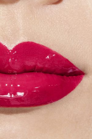 LE ROUGE DUO ULTRA TENUE Ultrawear liquid lip colour 104 - Bright raspberry | CHANEL