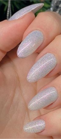 Shimmer nails