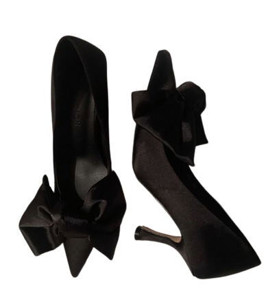 black bow heels